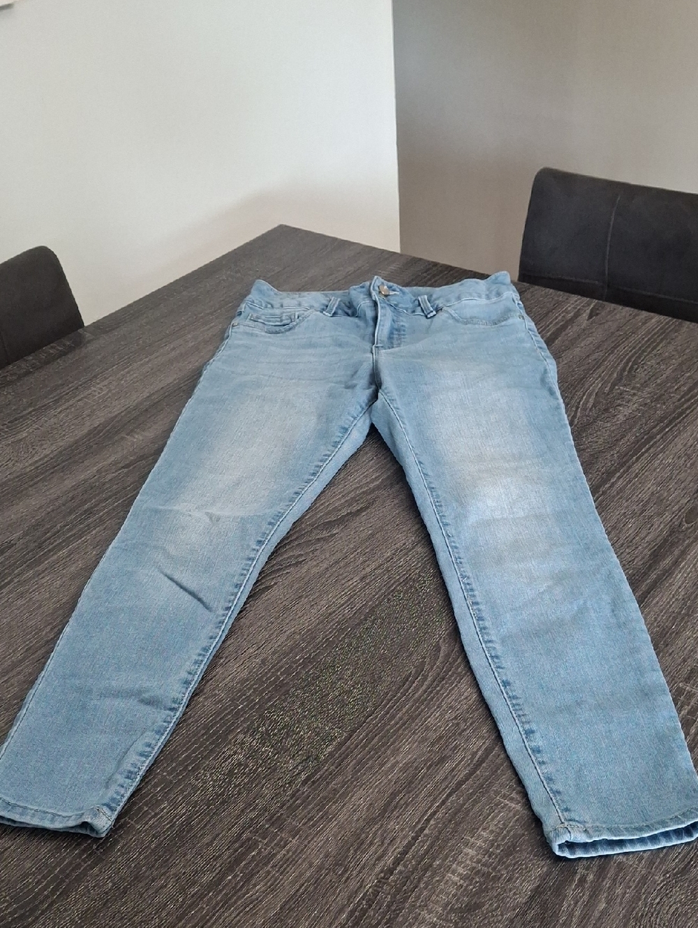 d. jeans/  Light Blue Denim -High-Waist Skinny Jeans with Double Button- W Sz 10